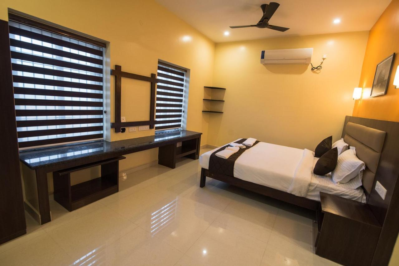 Saffron Vilva Pondicherry Exterior foto