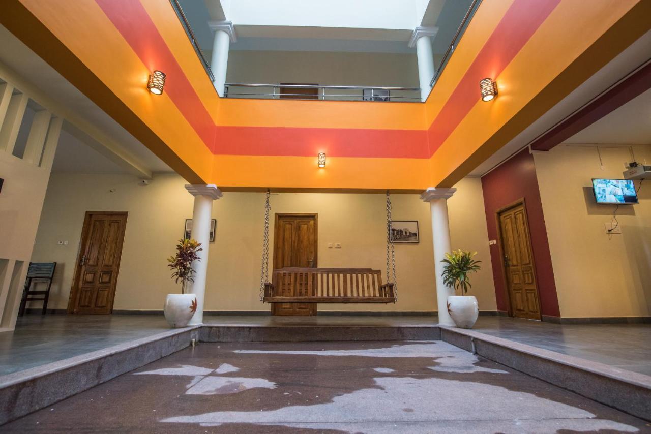 Saffron Vilva Pondicherry Exterior foto