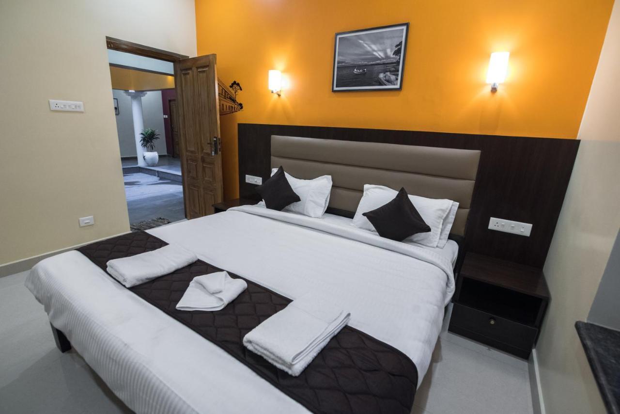Saffron Vilva Pondicherry Exterior foto