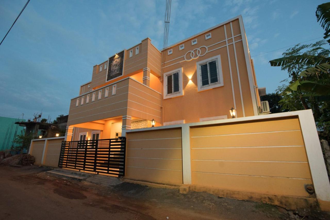 Saffron Vilva Pondicherry Exterior foto